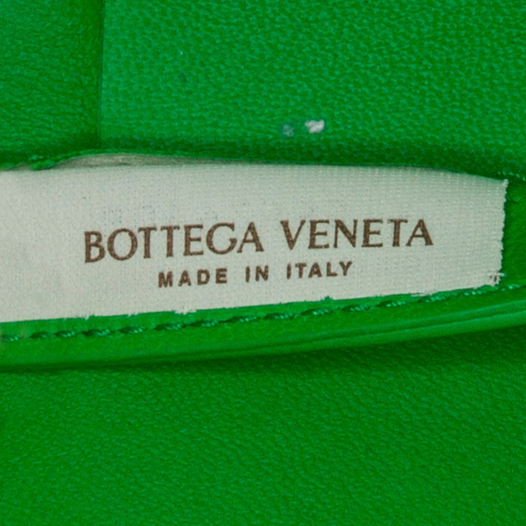 Bottega Veneta Maxi Intrecciato Small Arco Tote (SHG-NZFDyZ)