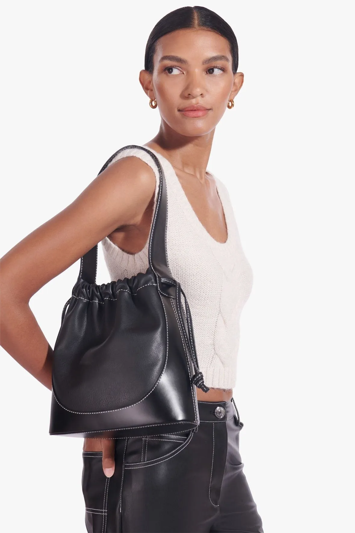 CINCH BUCKET BAG | BLACK