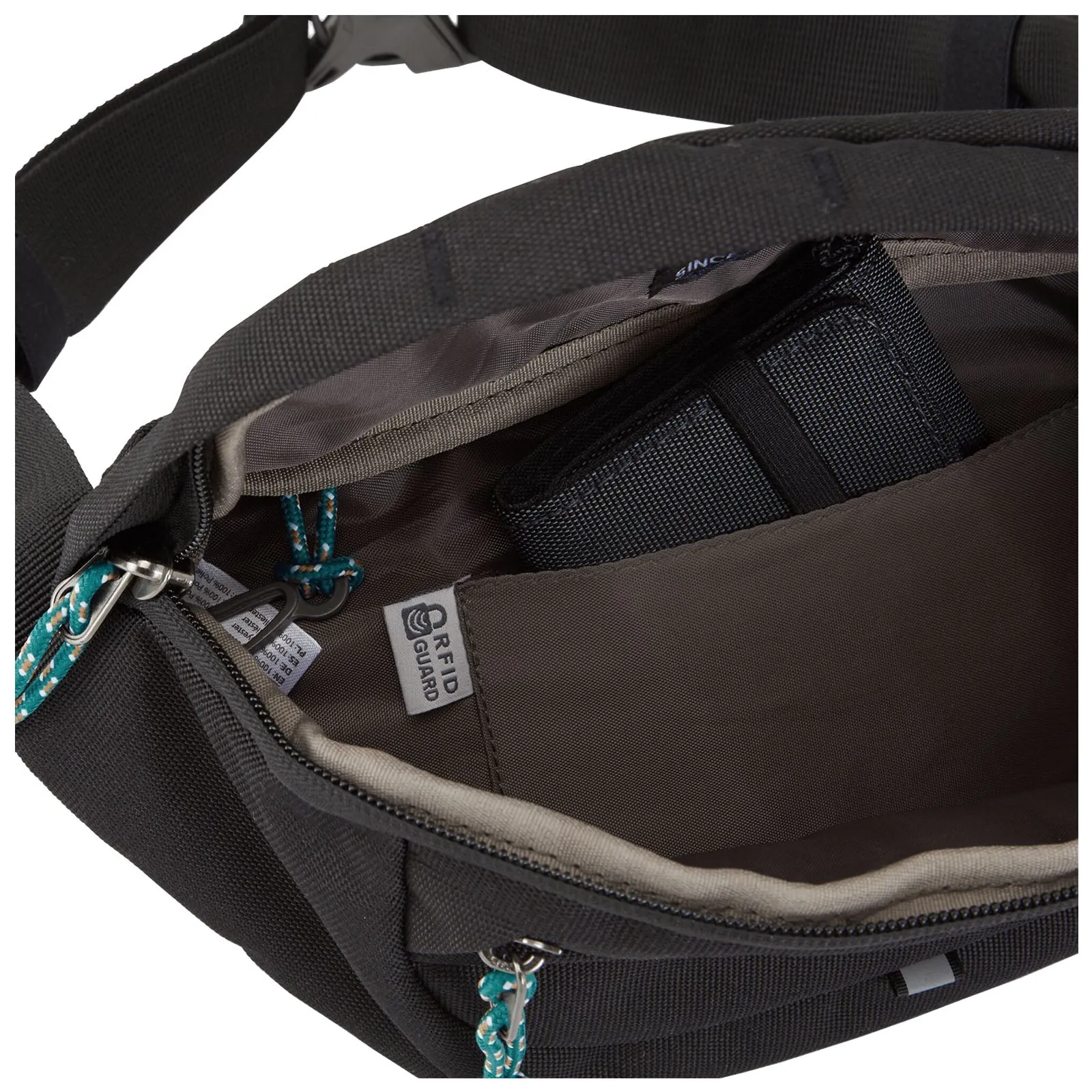 Craghoppers 1.5L Kiwi Bum Bag