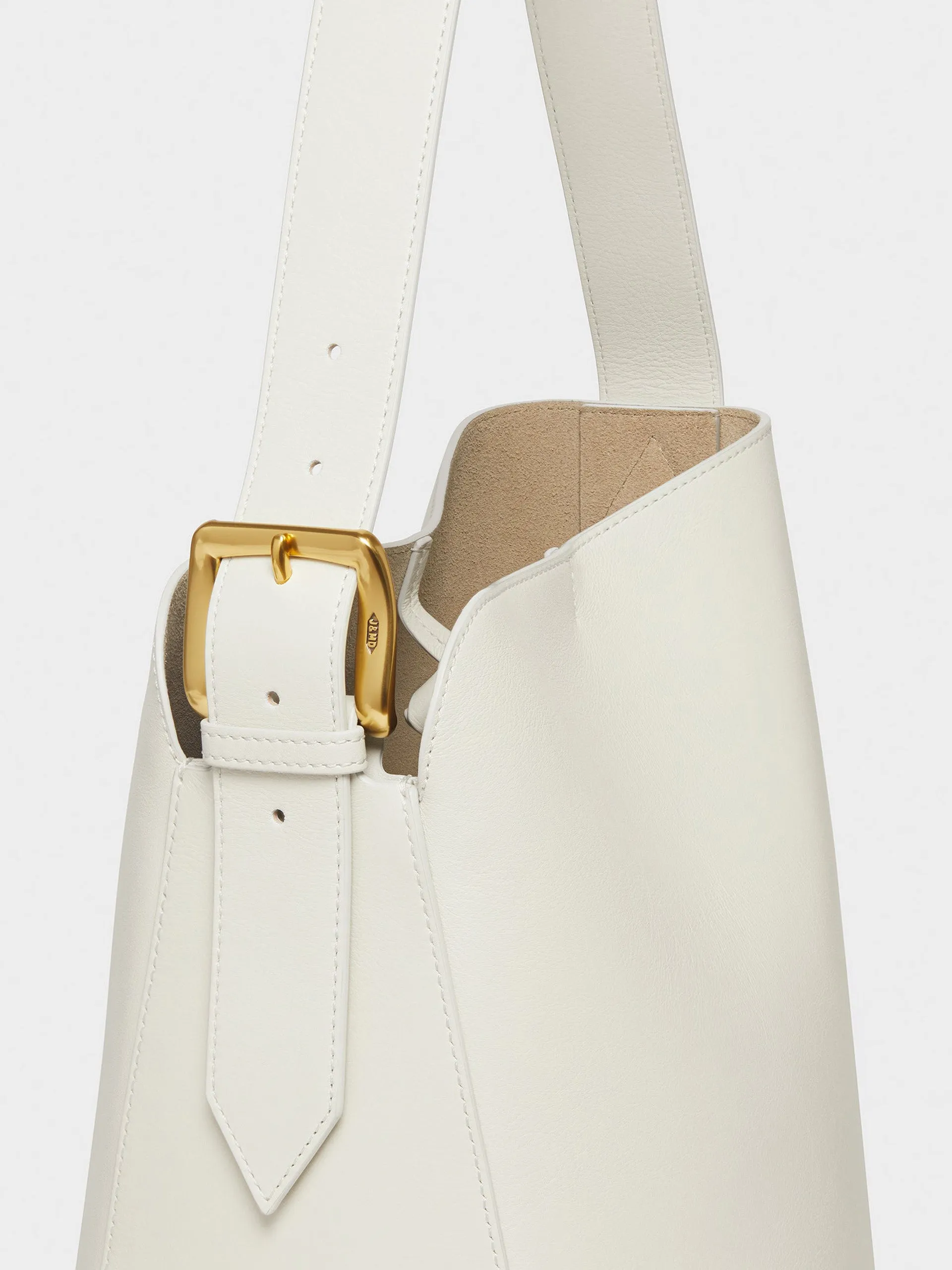 Cream Quiver bucket bag