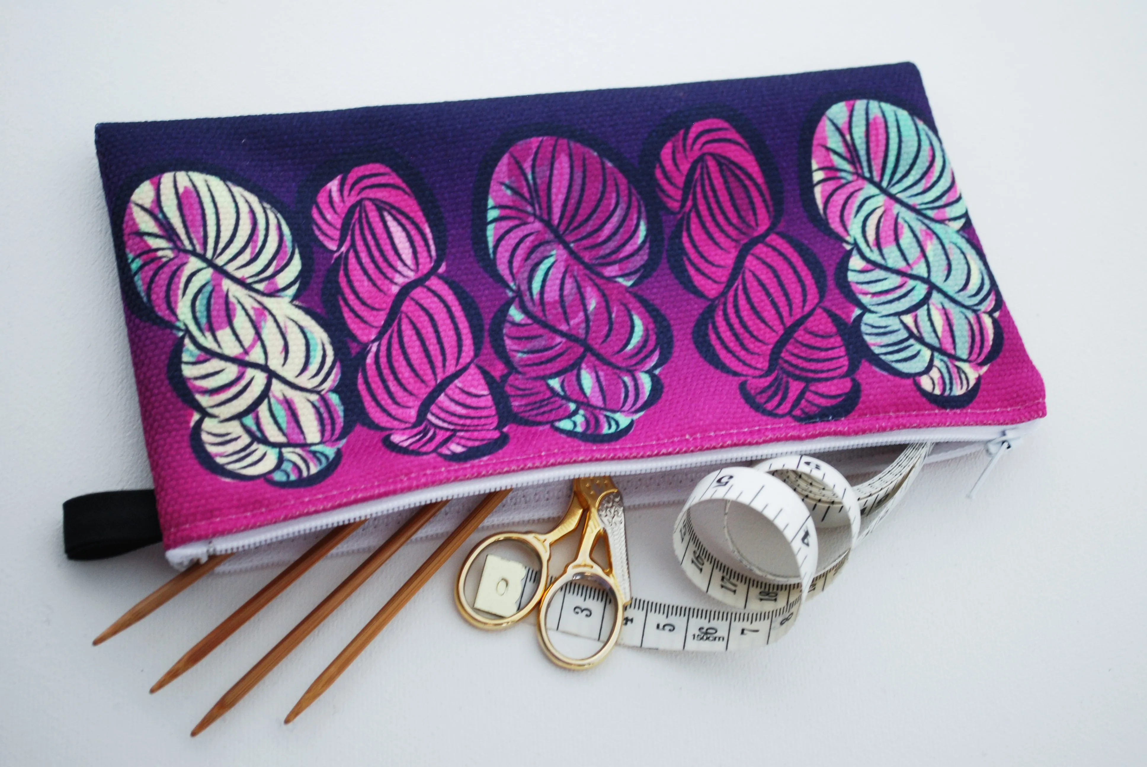 Hallelujah! (It's raining yarn) Zippered Notion Bag