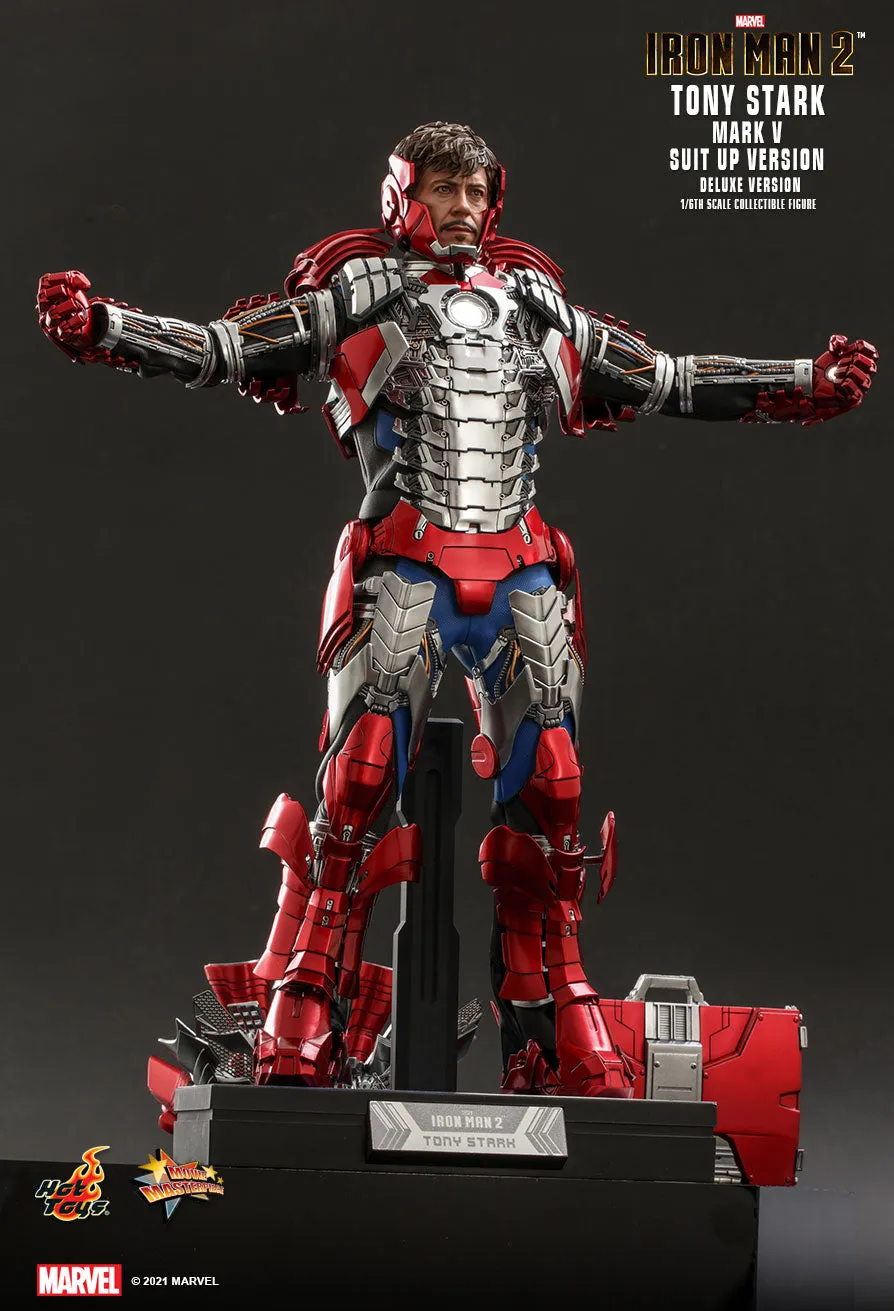 Iron Man 2 - Tony Stark (Mark V Suit Up Ver.) MMS600-D18