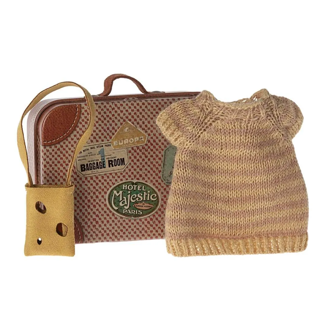 Knitted Dress and Purse in a Suitcase - Big Sister Mouse