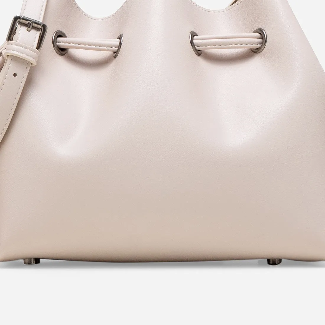 Lainey Bucket Bag