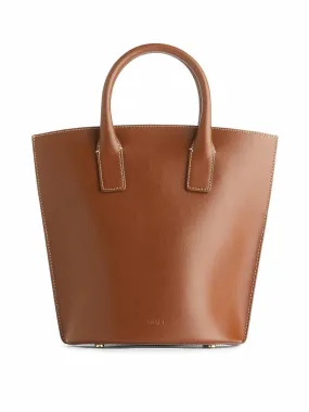 Leather bucket bag