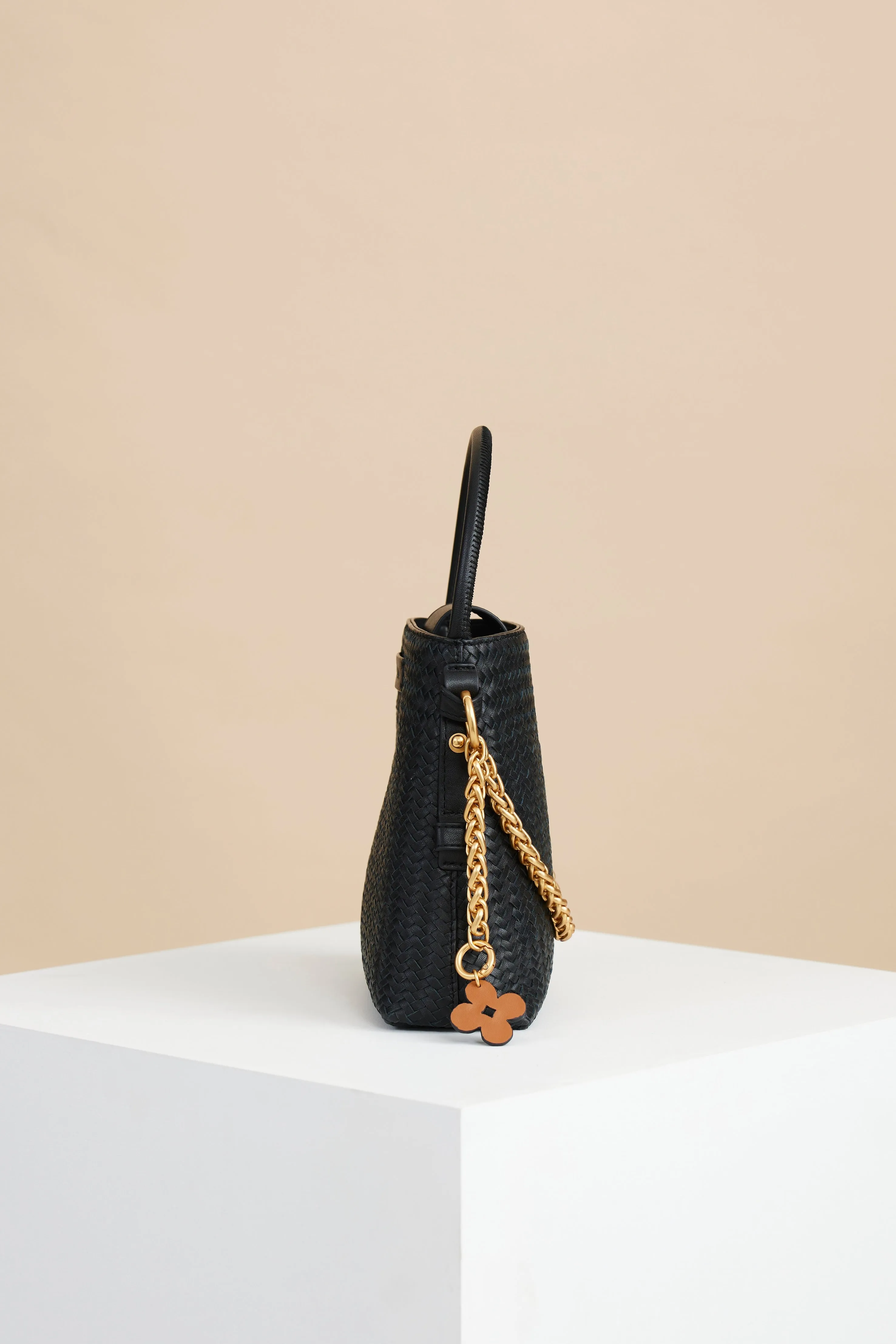 Luna Woven Bucket Bag