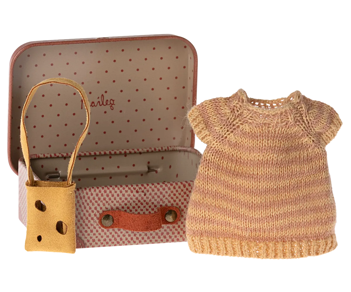 Maileg Miniature Mouse Knitted Dress & Bag in Suitcase – Big Sister