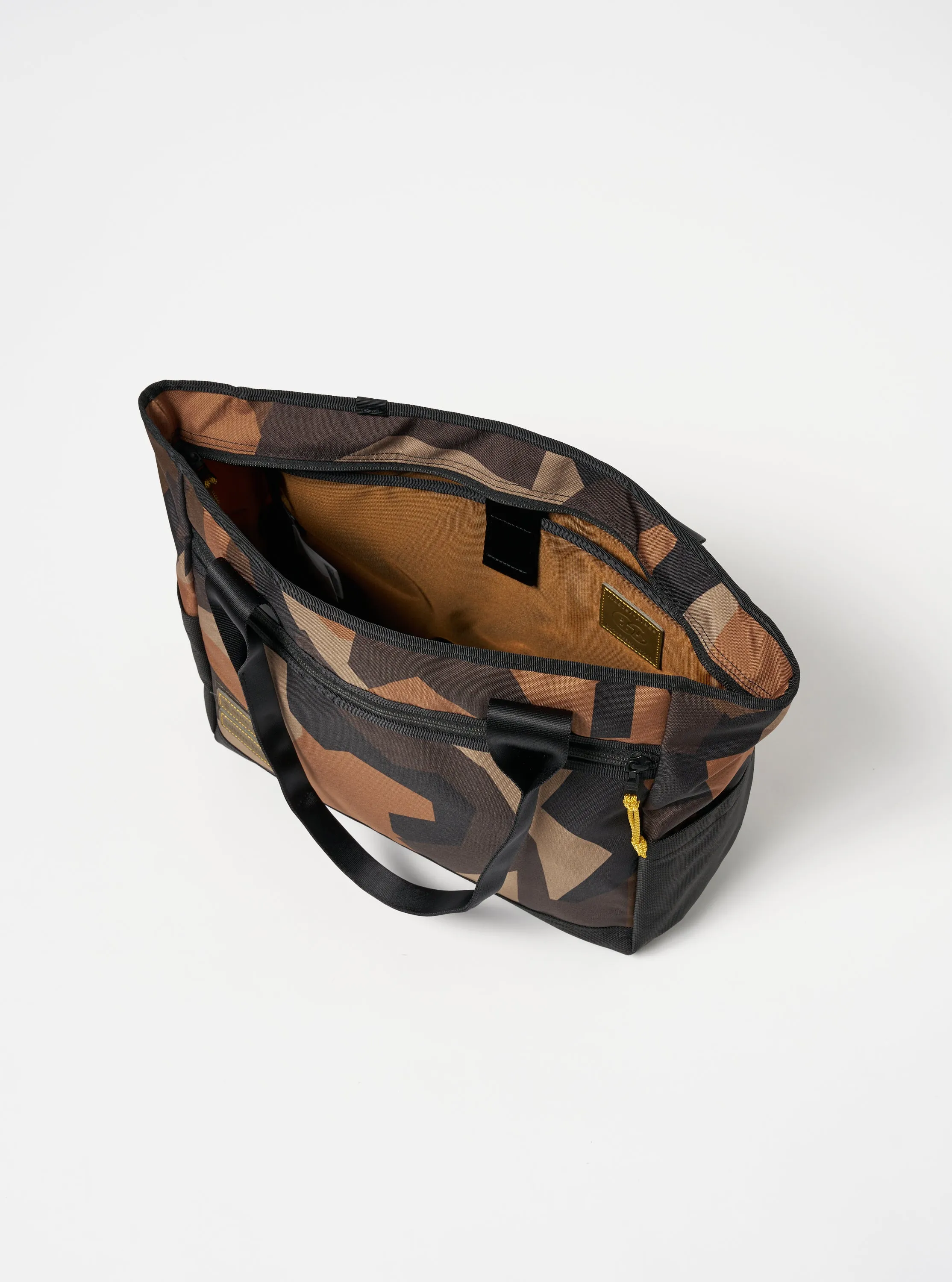 master-piece x Universal Works Tote Bag in Camo Recycled Tech Canvas