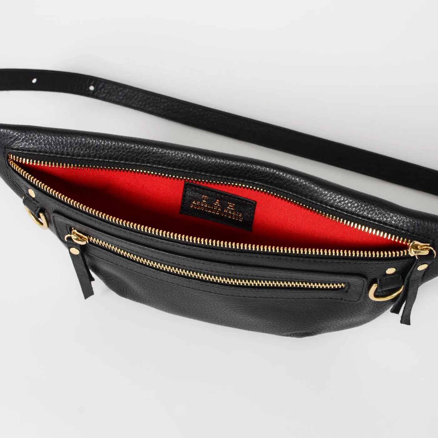 Nomad Fanny Pack