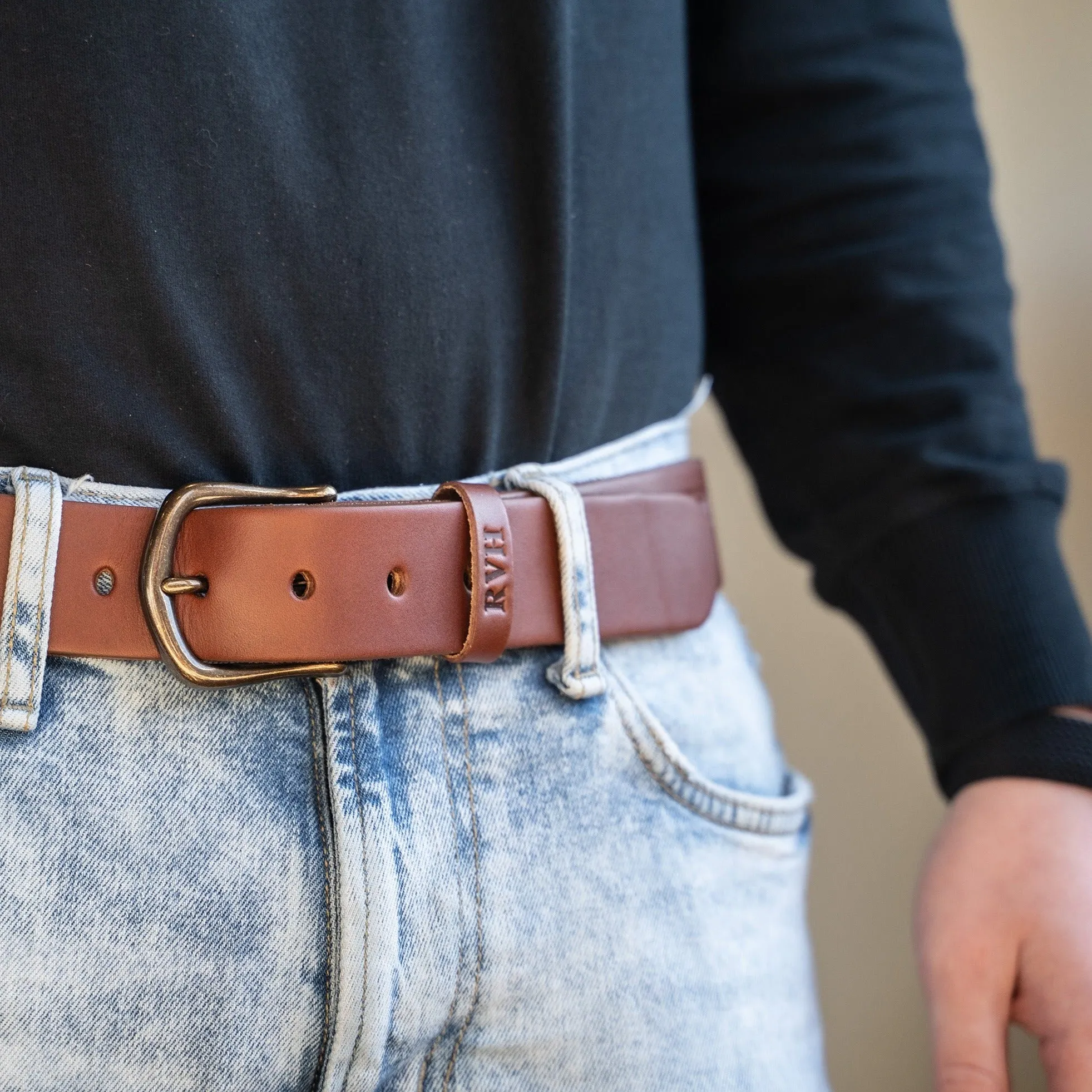 Personalized Bridle Leather Men's Casual Belt – Rounded Nickel or Brass Buckle