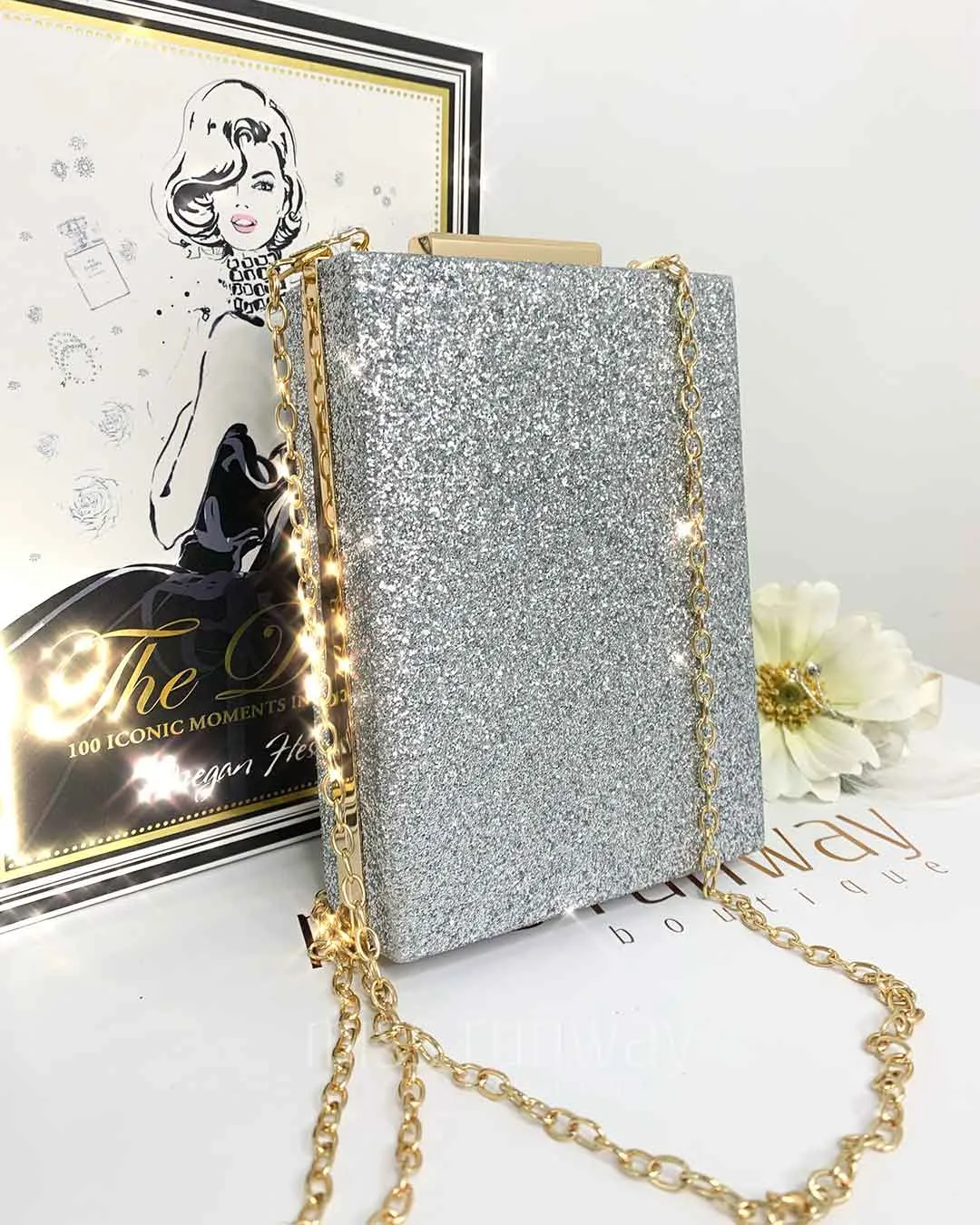 Sandy Glitter Box Clutch - Silver