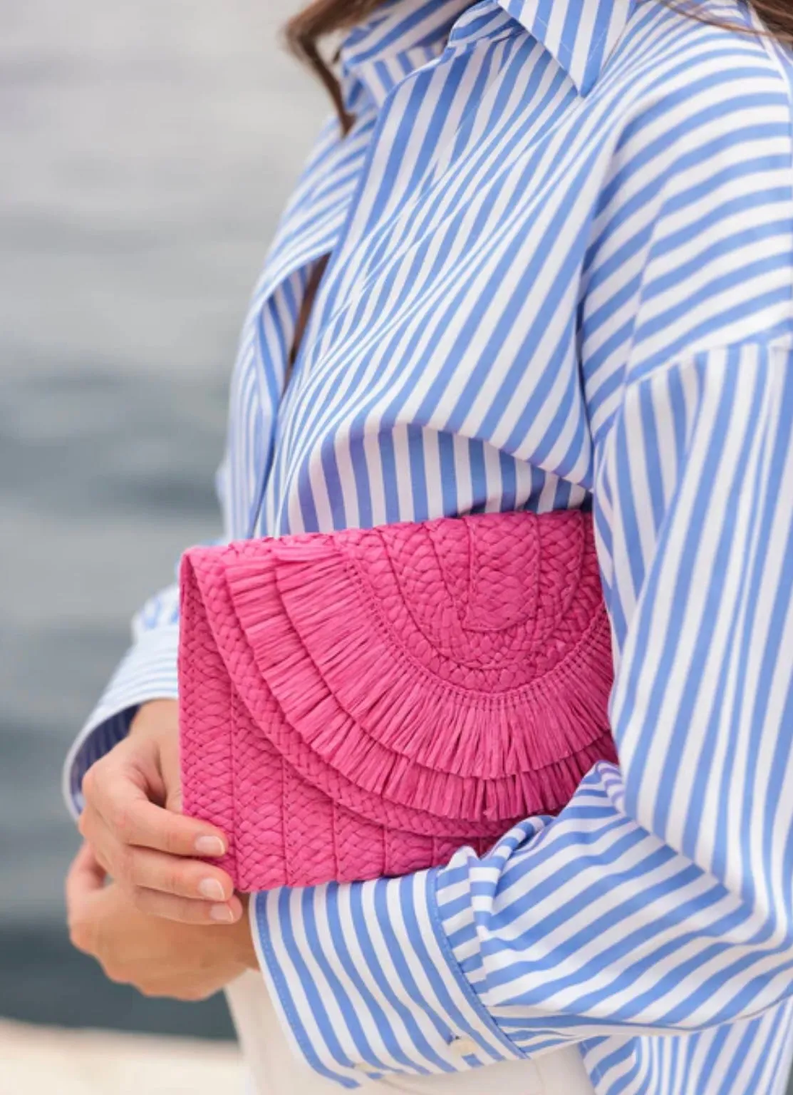 Sarah Clutch, Fushia